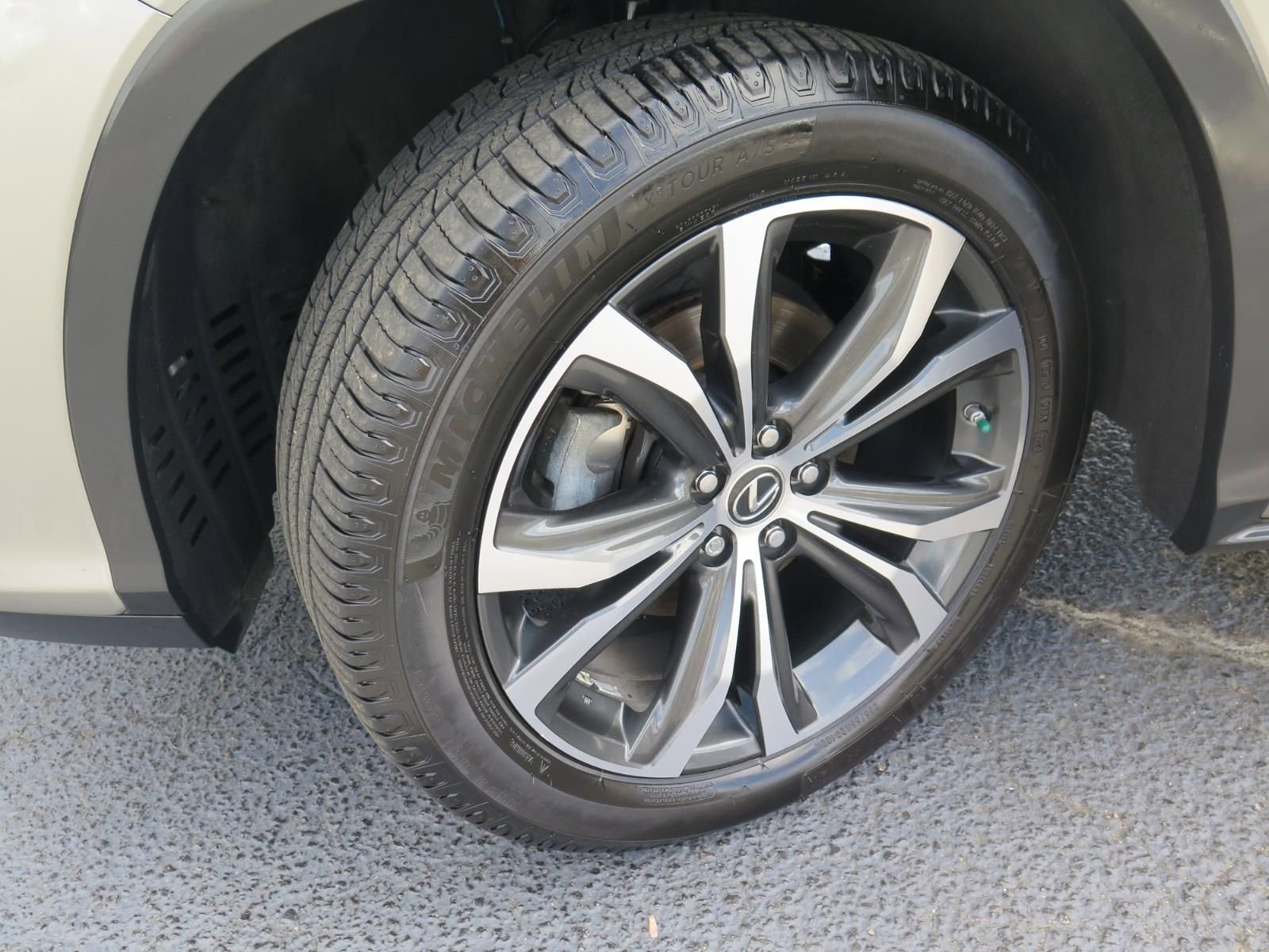 Used 2019 Lexus RX 350 AWD w/ Navigation Package image 26