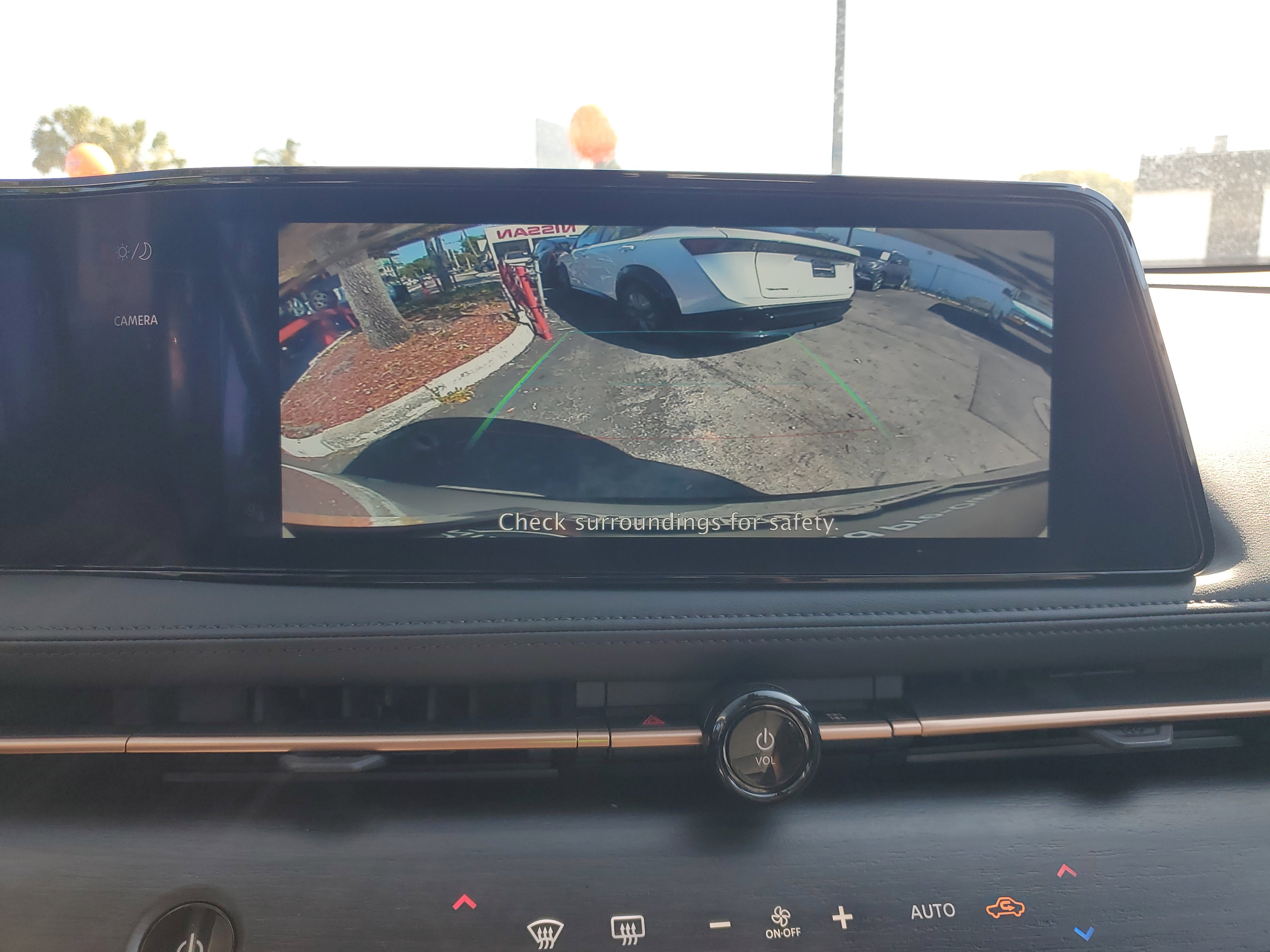 Certified 2023 Nissan Ariya FWD image 8