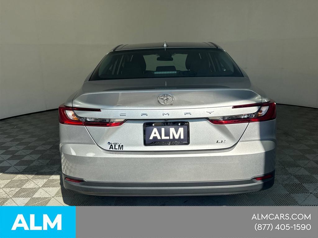 Used 2025 Toyota Camry LE FWD image 8