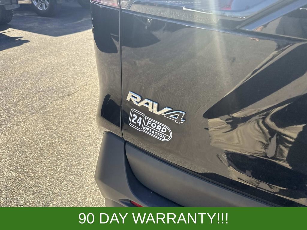 Used 2019 Toyota RAV4 XLE w/ Convenience Package AWD/4WD image 5