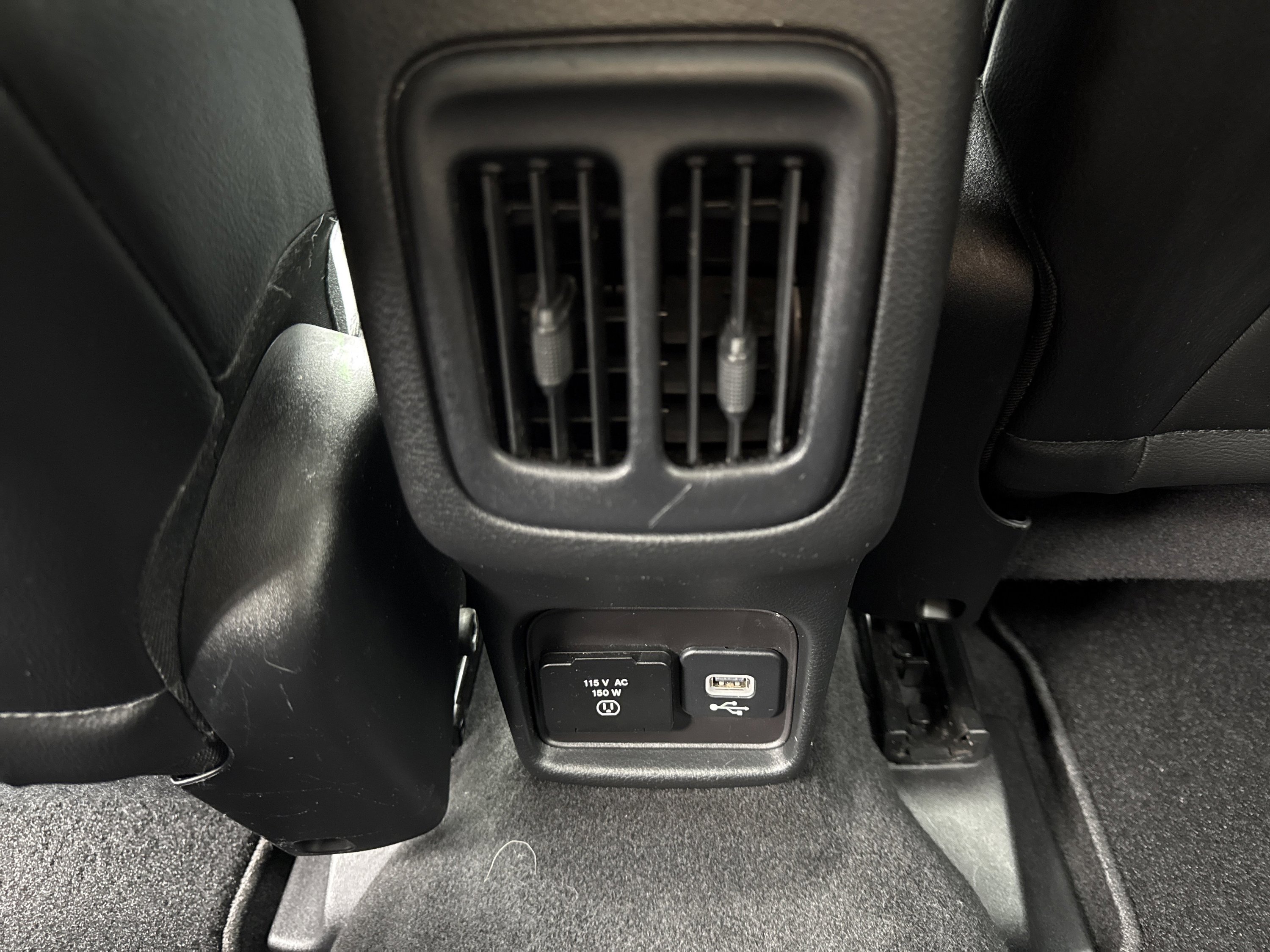 Used 2018 Jeep Compass Limited w/ Navigation Group image 10