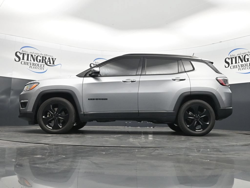 Used 2021 Jeep Compass Latitude FWD image 38
