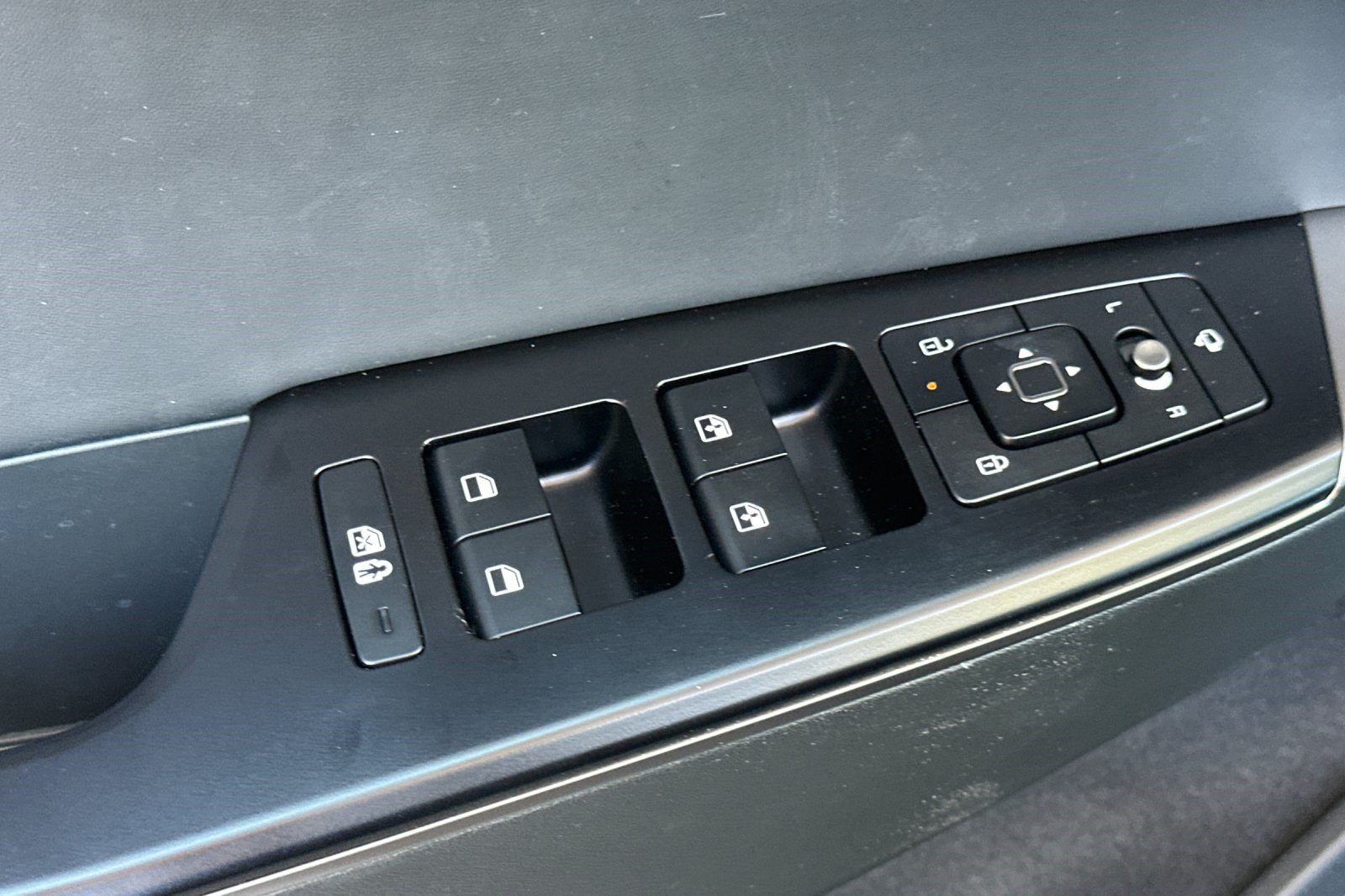Used 2025 Kia EV6 Light RWD image 14