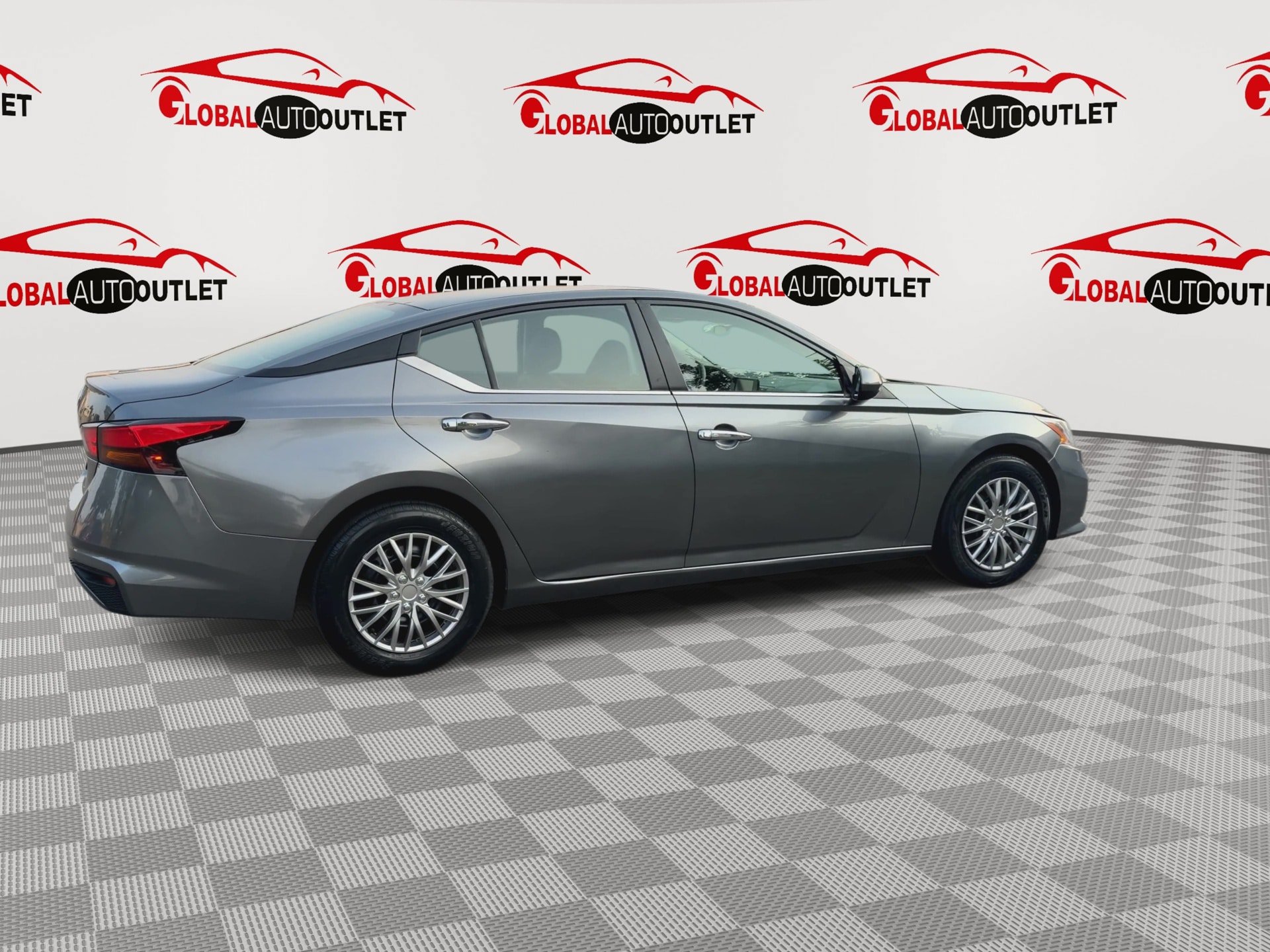 Used 2022 Nissan Altima 2.5 S FWD image 8