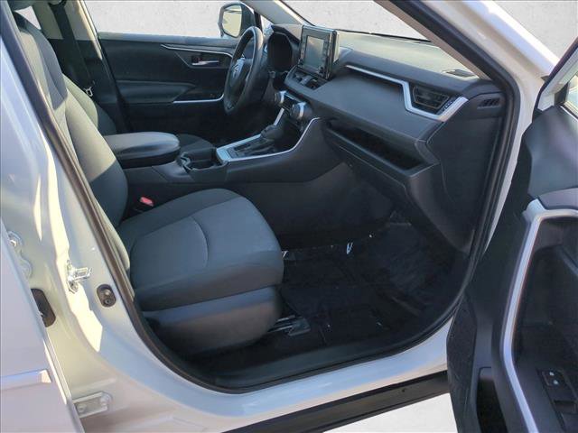 Used 2021 Toyota RAV4 XLE FWD image 20