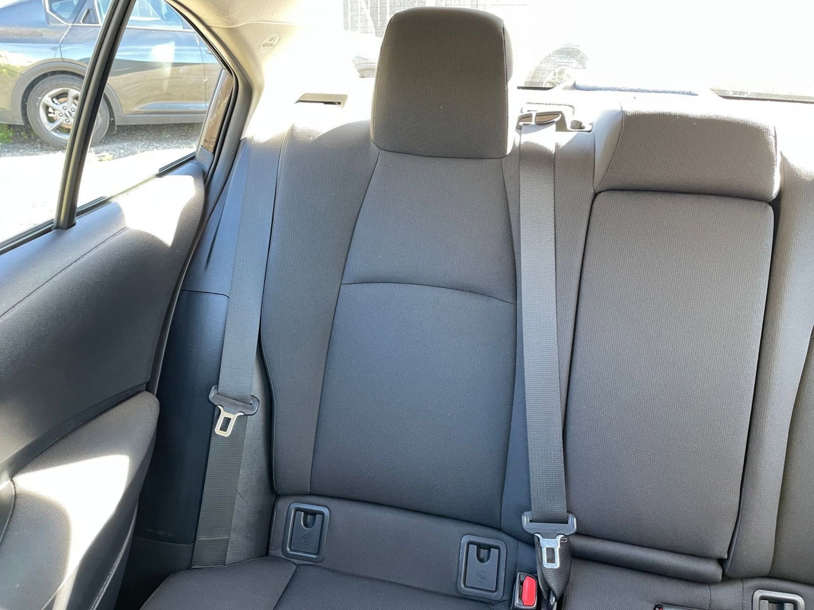 Used 2025 Toyota Corolla LE image 37