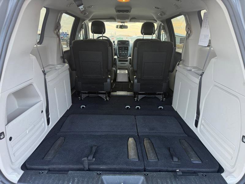 Used 2015 Dodge Grand Caravan SE w/ Quick Order Package 29E SE image 26
