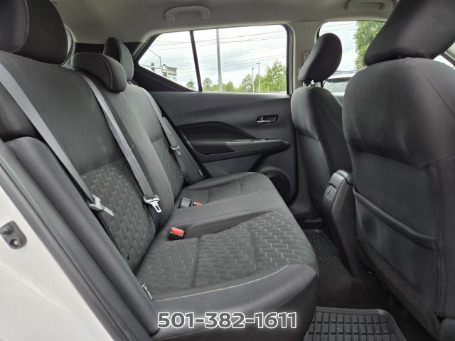 Used 2021 Nissan Kicks SV FWD image 17