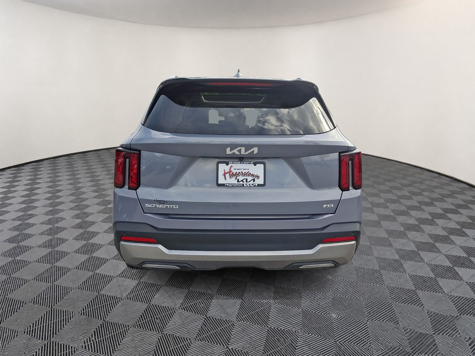 Certified 2025 Kia Sorento S w/ Panoramic Sunroof Package AWD/4WD image 5