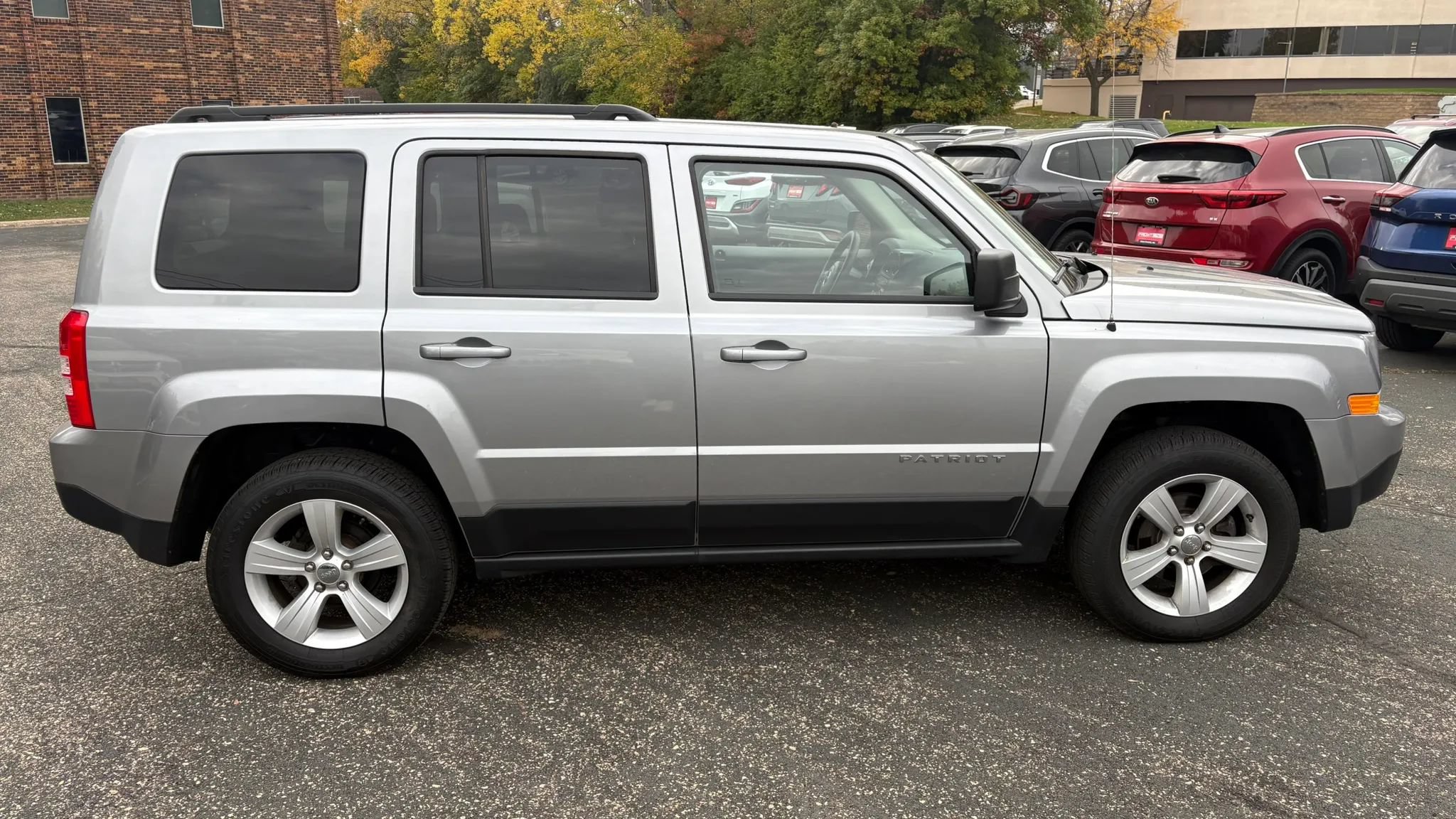 Used 2015 Jeep Patriot Sport w/ Power Value Group AWD/4WD image 11