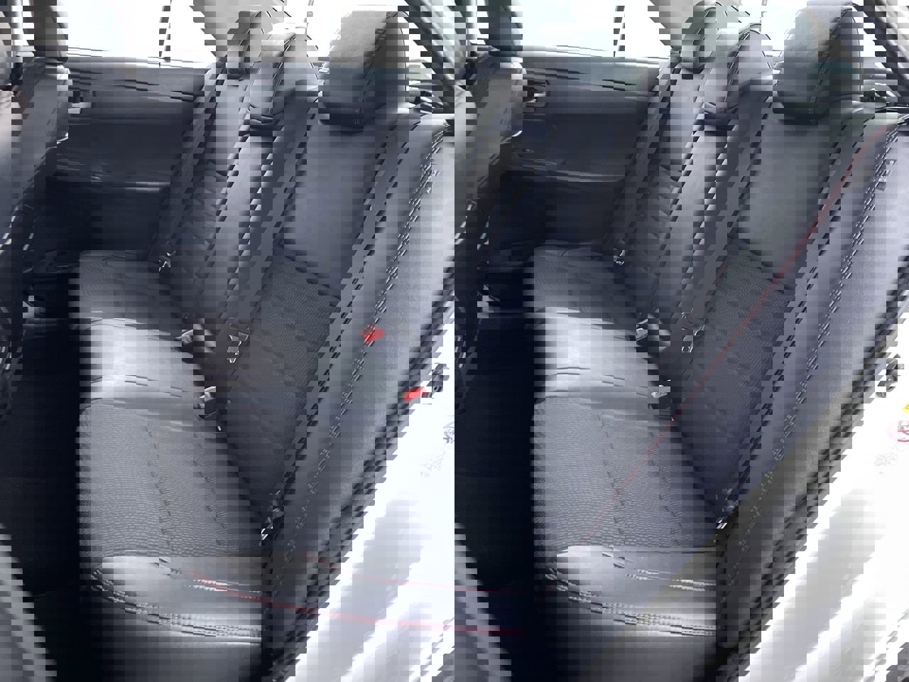 Used 2017 Toyota Camry SE image 20