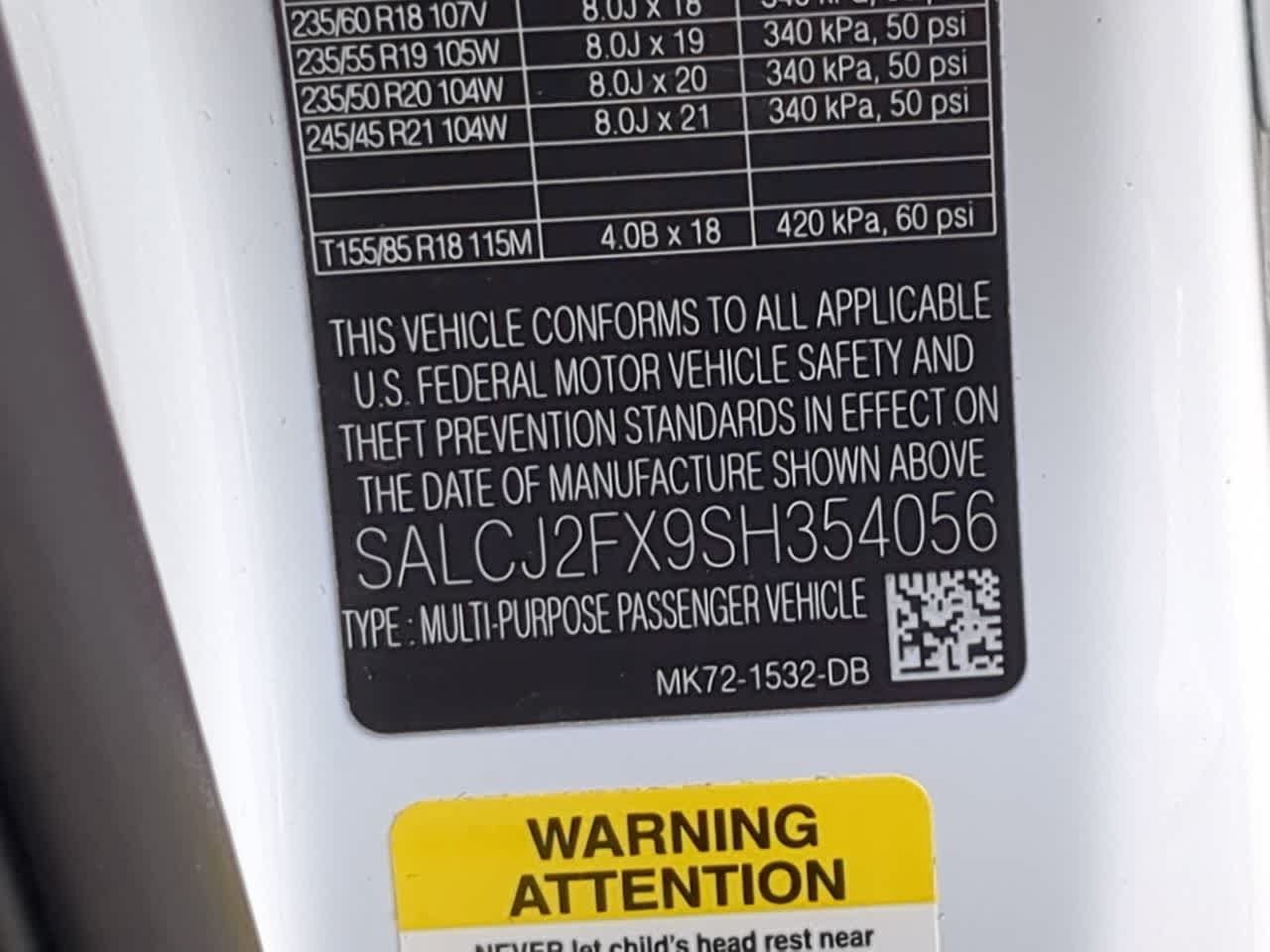 Certified 2025 Land Rover Discovery Sport S AWD/4WD image 38