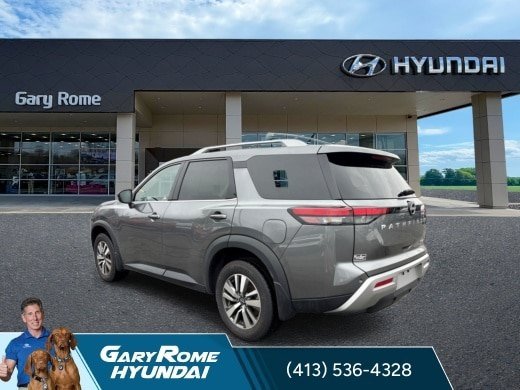 Used 2024 Nissan Pathfinder SL AWD/4WD image 6