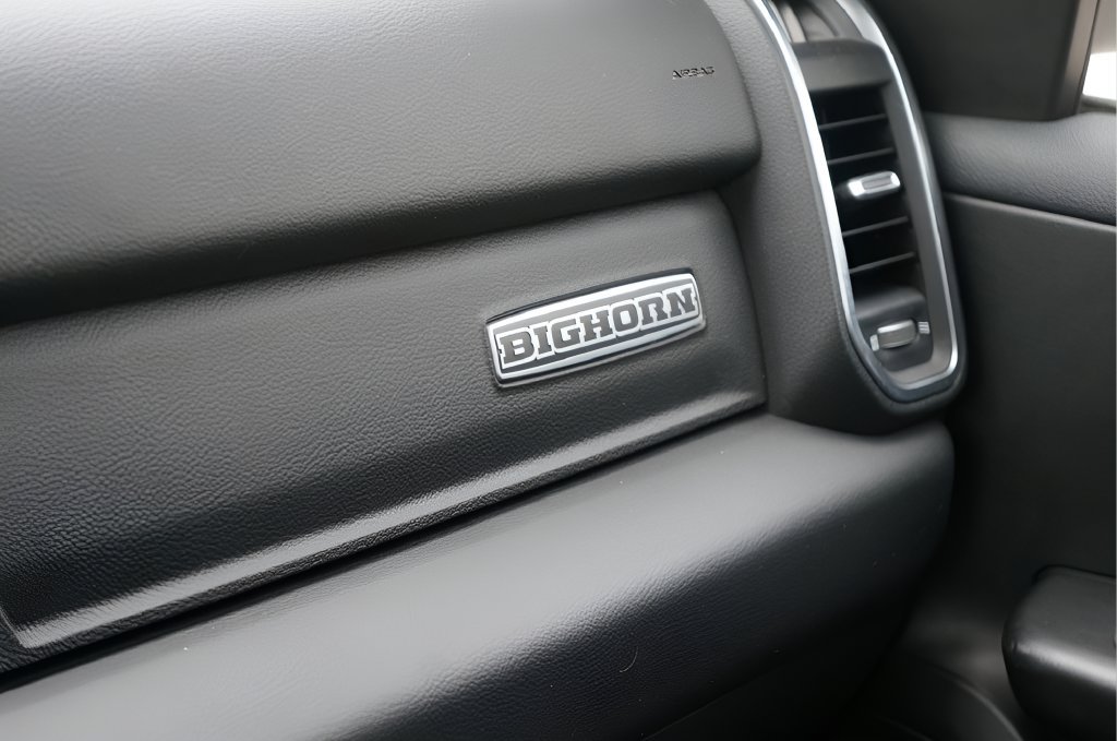 Used 2025 RAM 1500 Big Horn AWD/4WD image 30