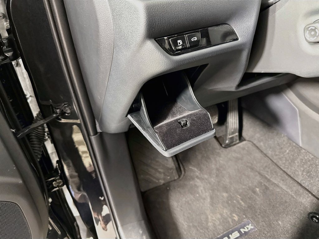 Certified 2026 Lexus NX 350 AWD w/ Accessory Package (2T) image 10