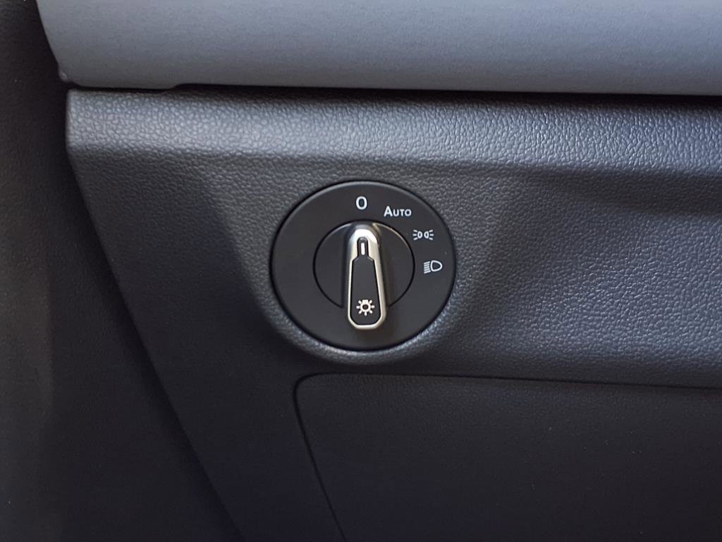 New 2025 Volkswagen Jetta SE image 23