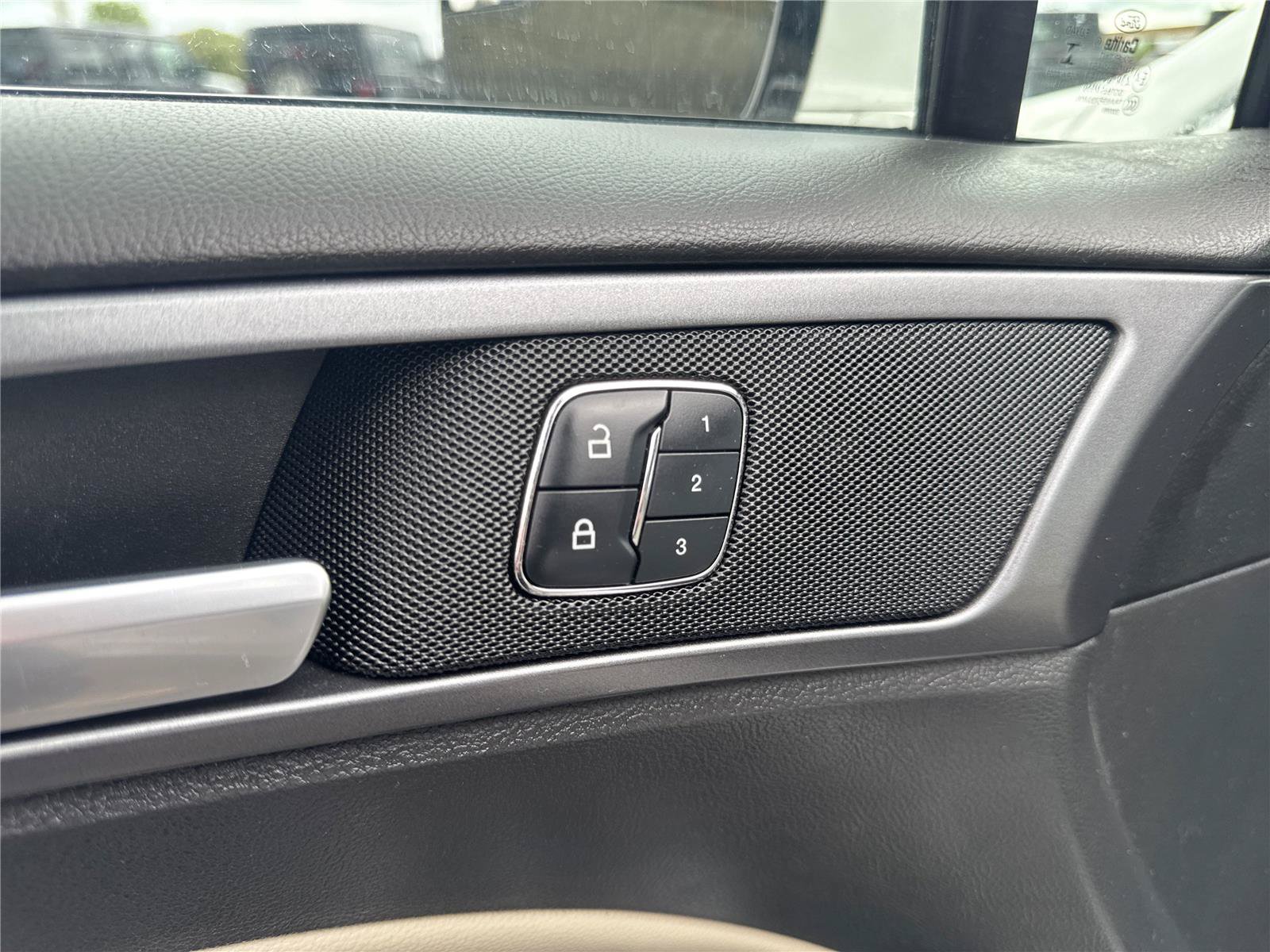 Used 2015 Ford Fusion Titanium FWD image 15