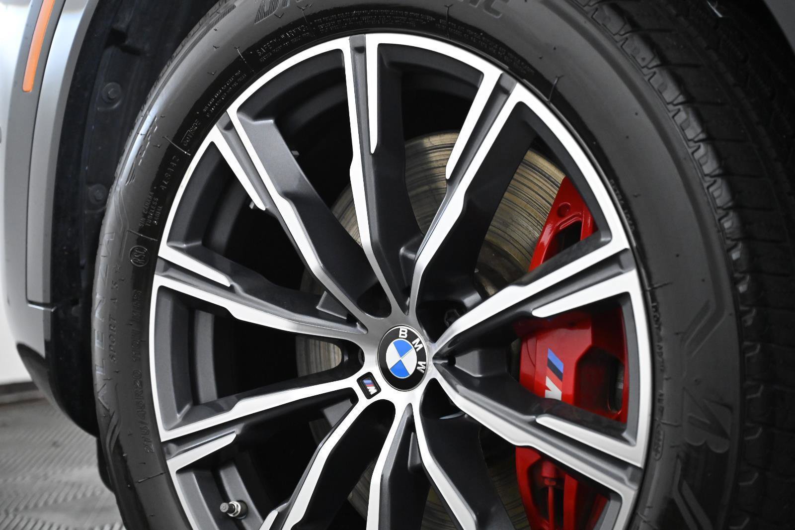 Used 2024 BMW X6 M60i image 43