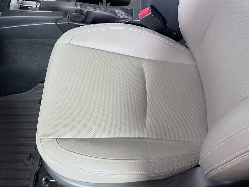 Used 2017 Subaru Forester 2.5i Limited w/ Popular Package #2 image 17