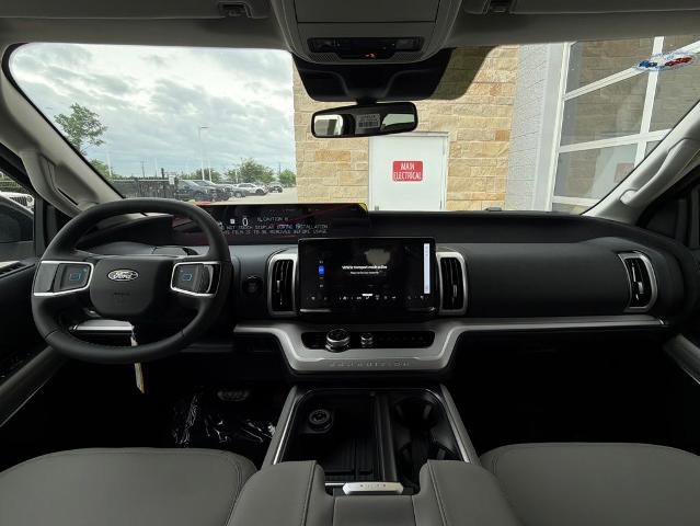 New 2026 Ford Expedition Active RWD image 23
