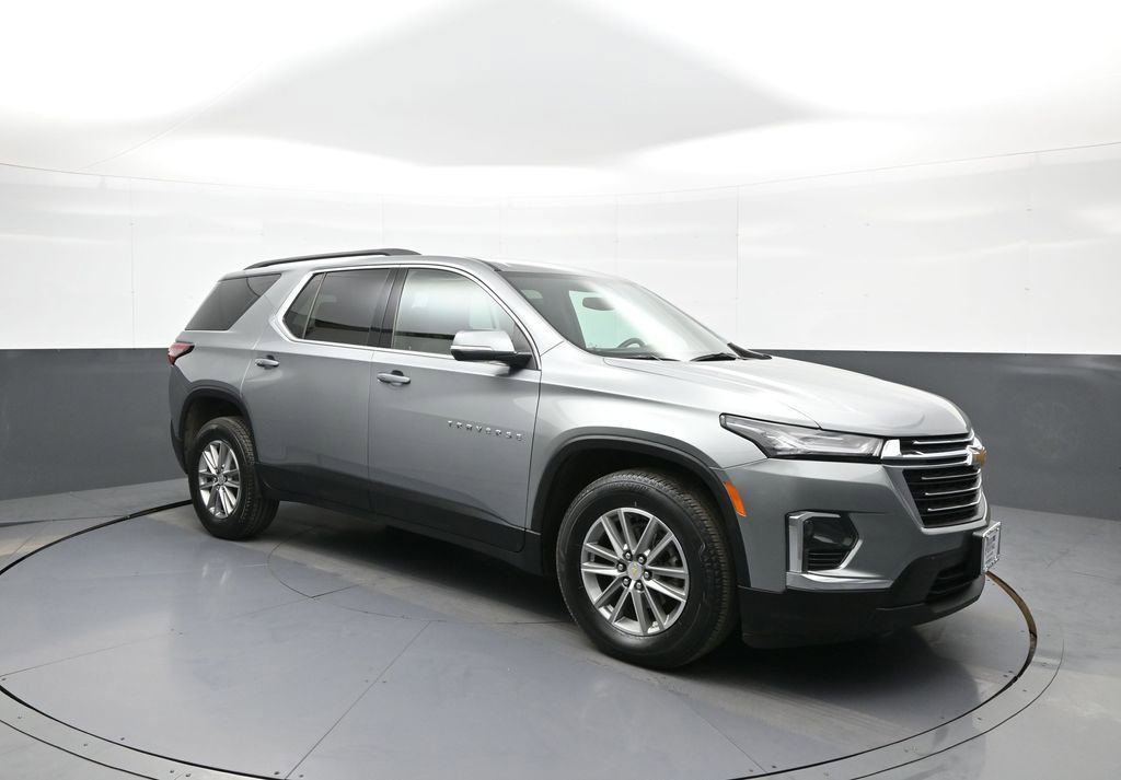 Used 2023 Chevrolet Traverse LT AWD/4WD image 4