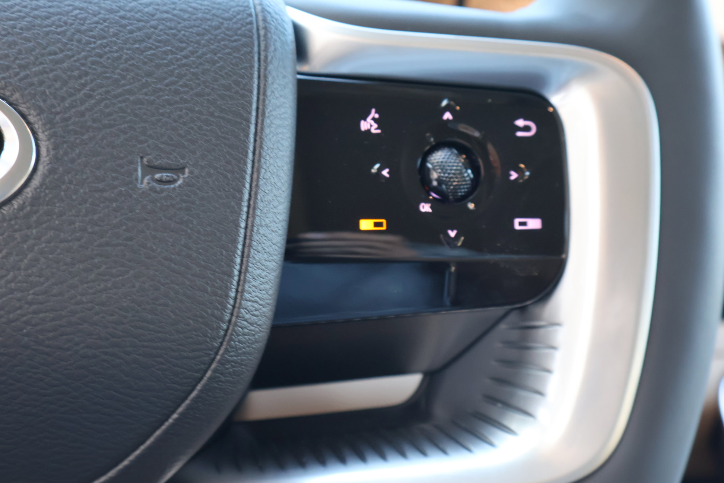 New 2026 INFINITI QX80 Luxe image 26