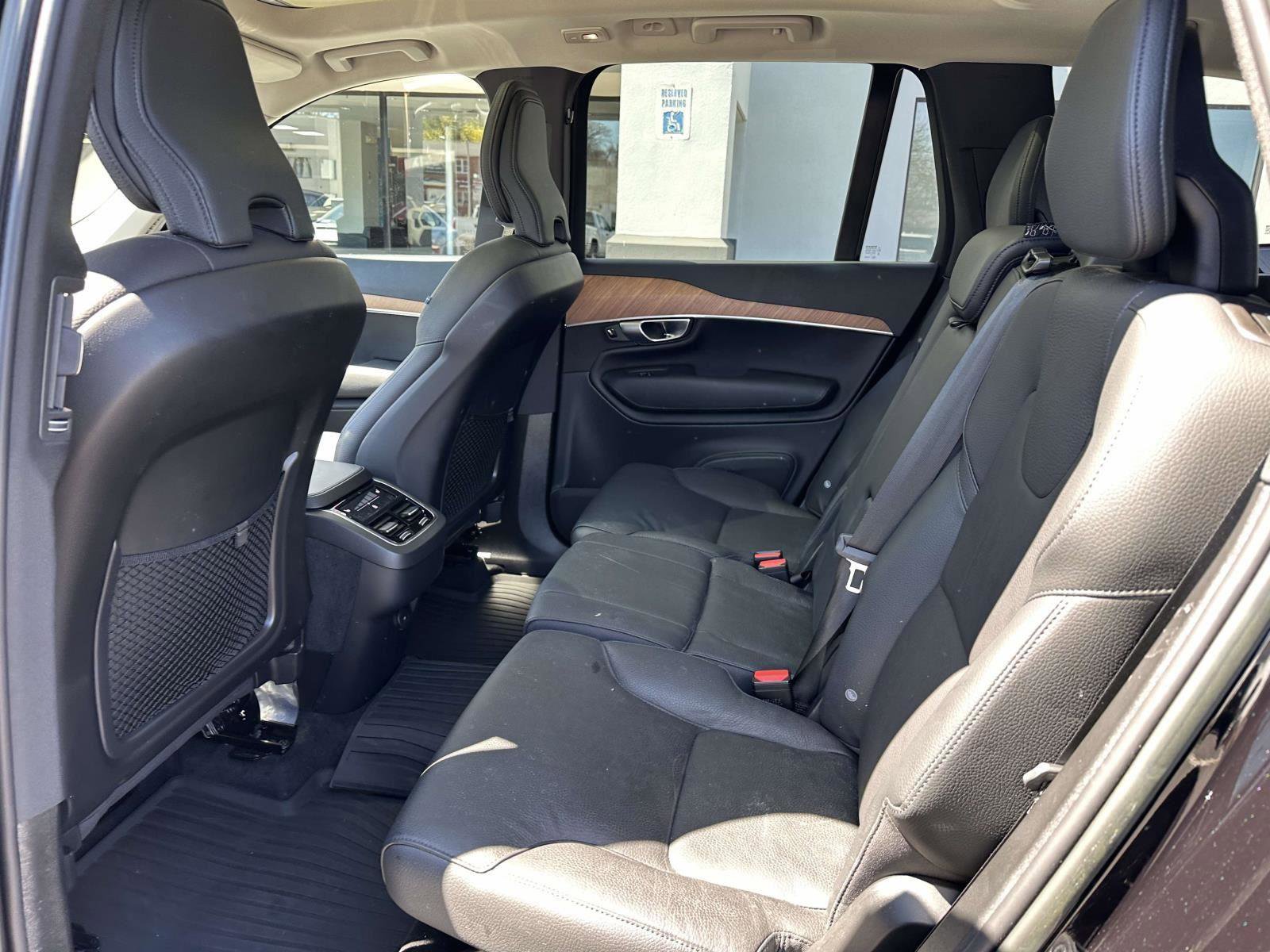 Used 2023 Volvo XC90 B6 Plus w/ Protection Package Premier AWD/4WD image 17