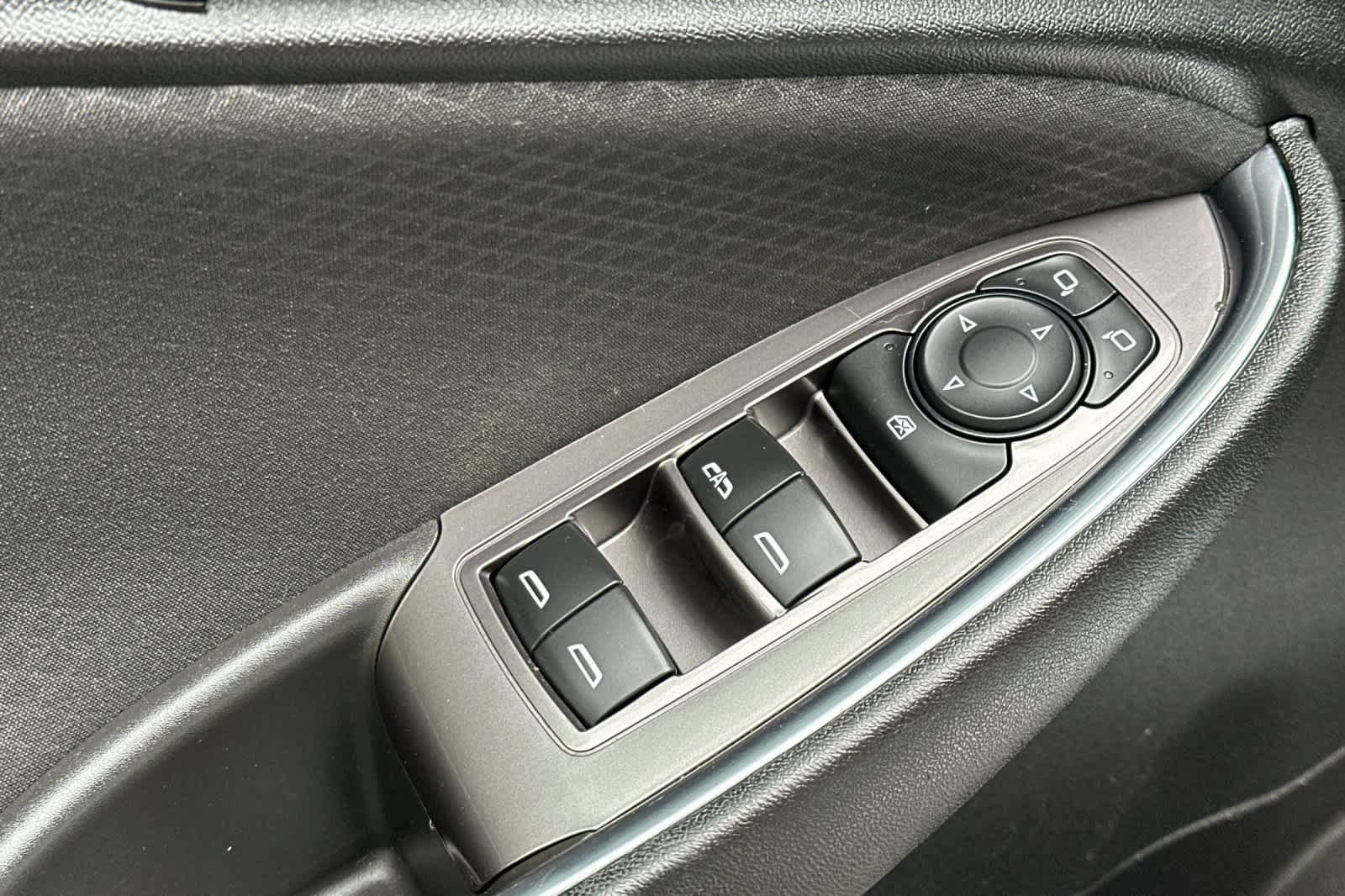 Used 2019 Chevrolet Malibu LT FWD image 13
