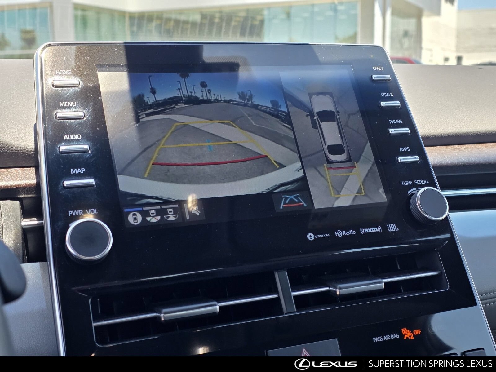 Used 2020 Toyota Avalon Limited w/ Advanced Safety Package FWD image 18