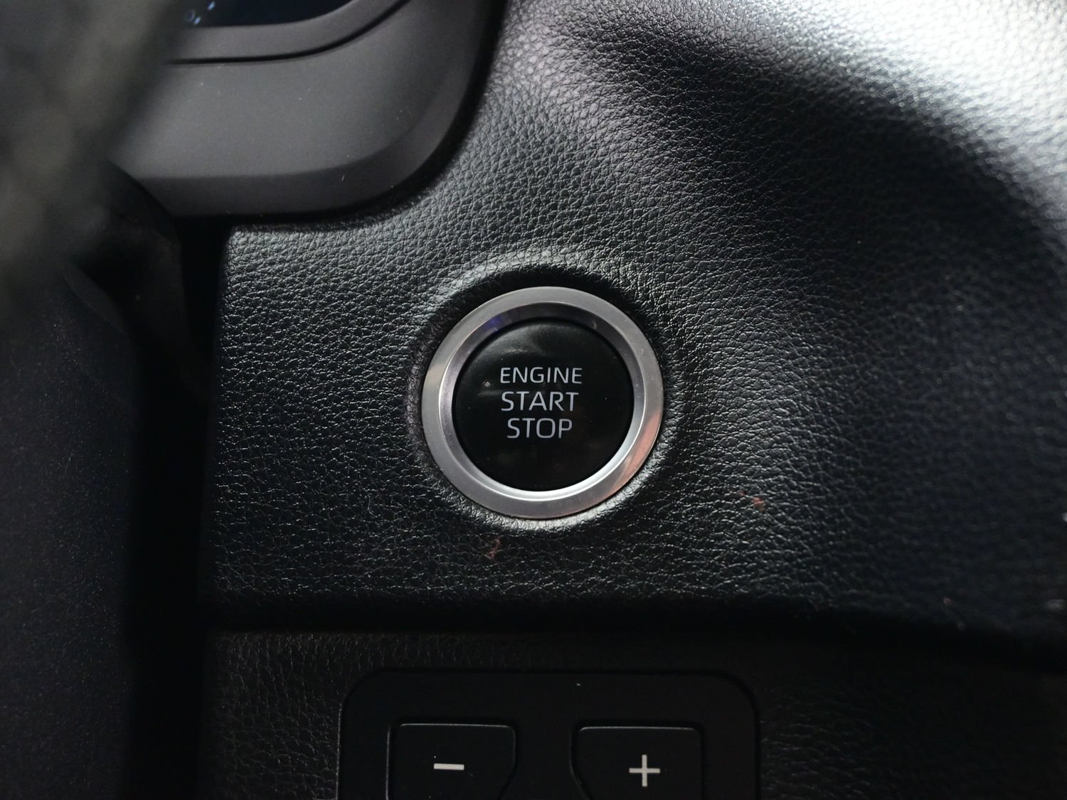 Used 2023 Toyota Tundra SR5 w/ SR5 Convenience Package AWD/4WD image 20
