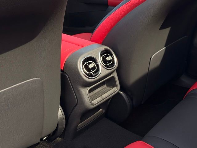 New 2026 Mercedes-Benz GLC 350e GLC 350e image 23