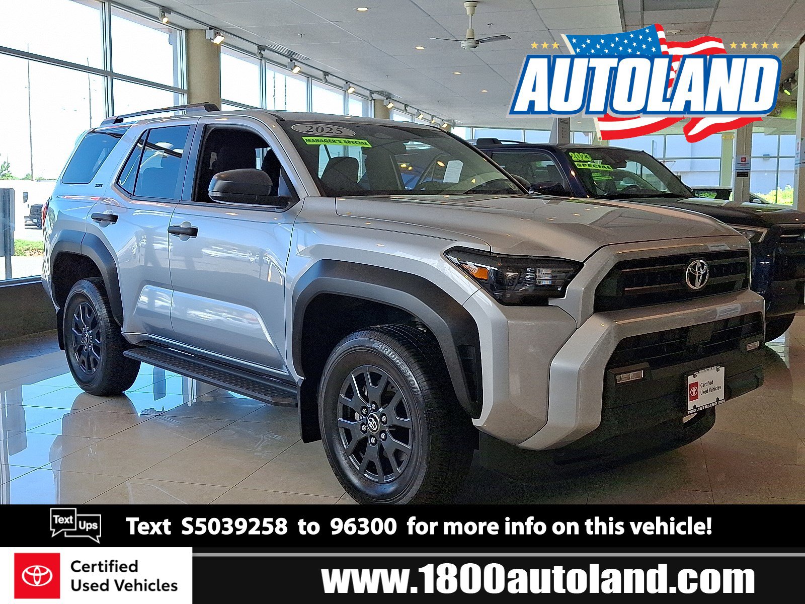 Certified 2025 Toyota 4Runner SR5 AWD/4WD image 1