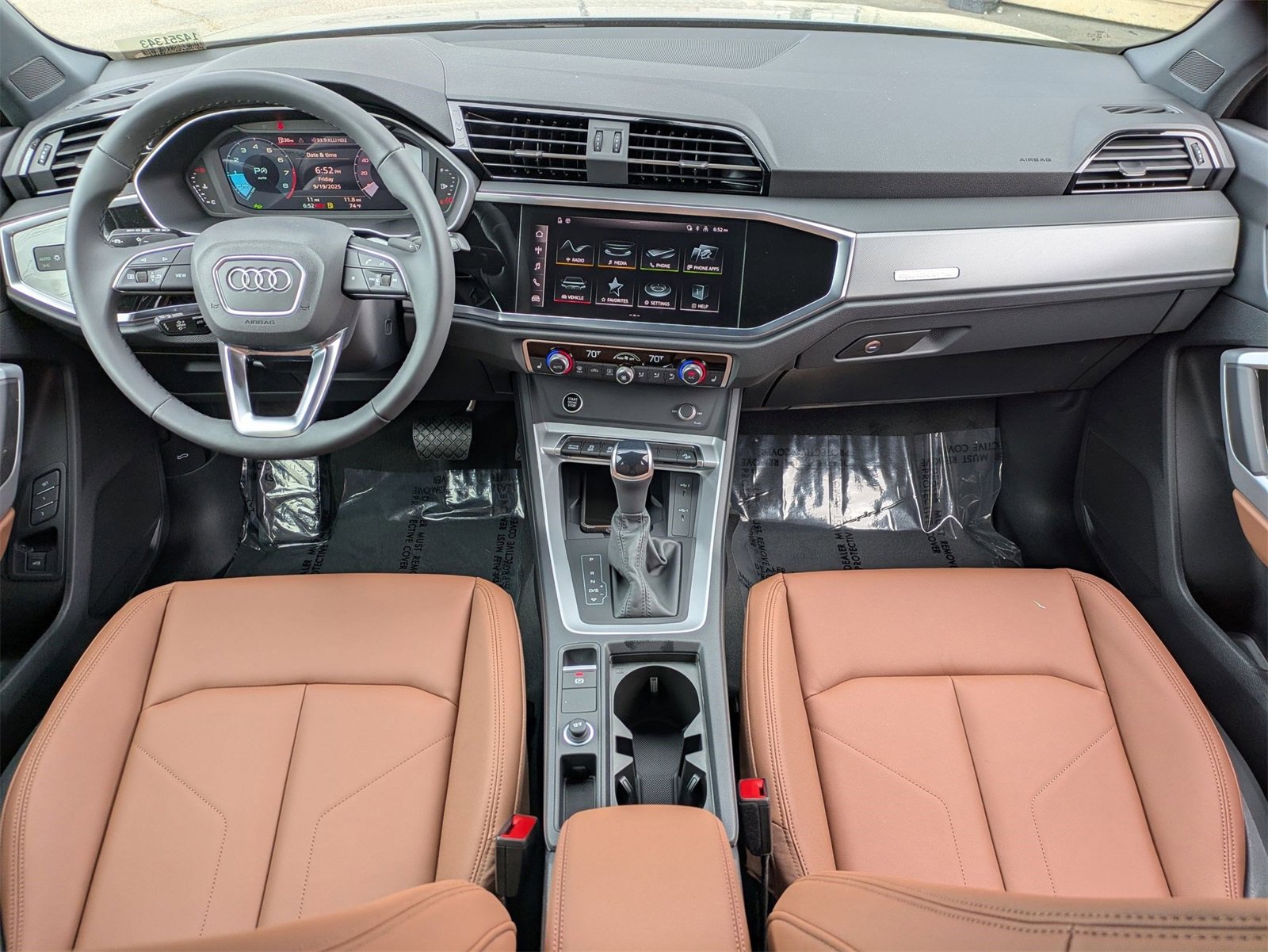 New 2025 Audi Q3 2.0T Premium image 5