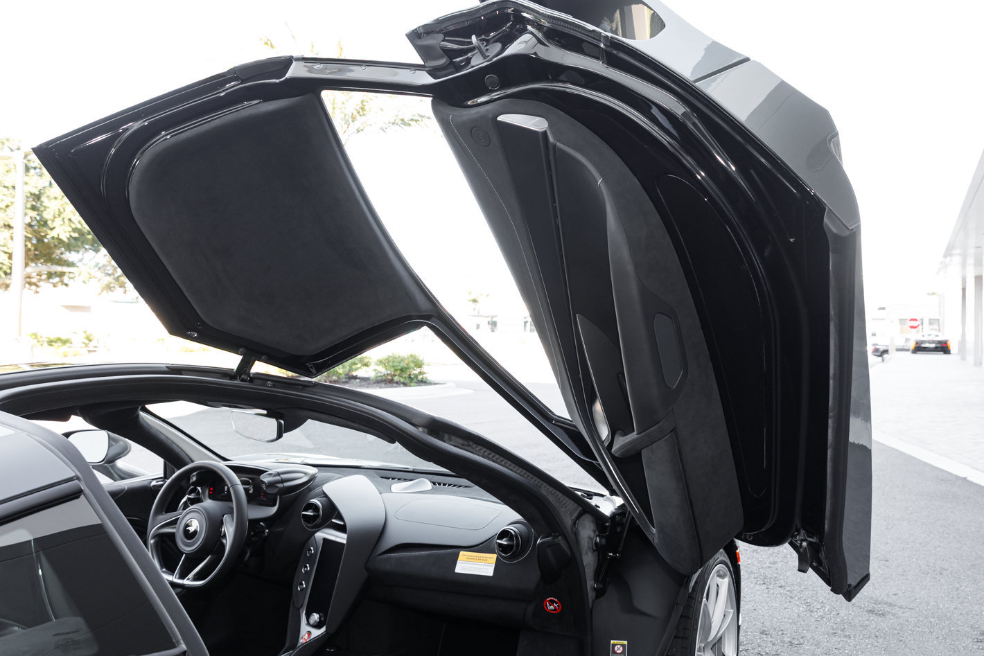 New 2027 McLaren 750S RWD image 54