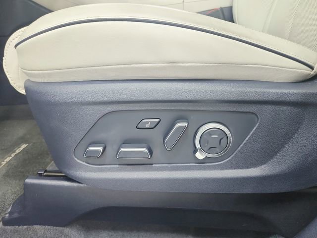 Used 2025 Hyundai Palisade Calligraphy FWD image 20