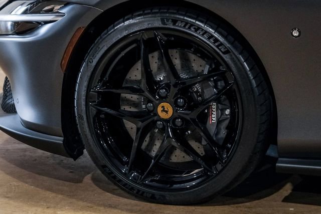 Used 2025 Ferrari Roma Spider image 18
