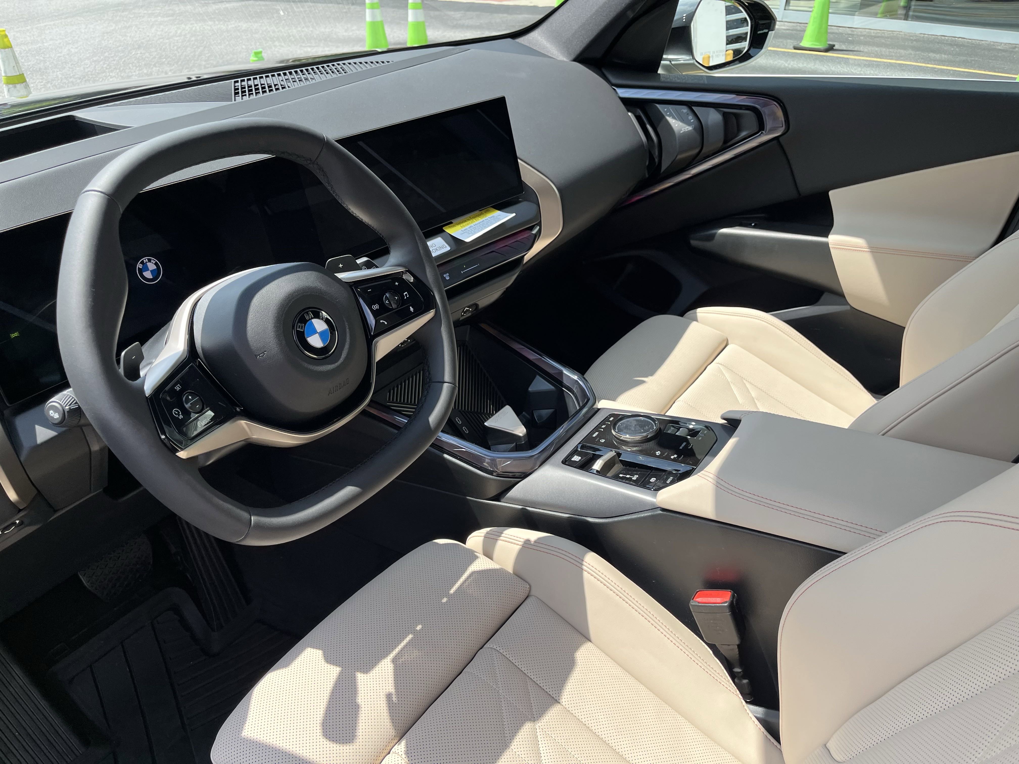 Certified 2025 BMW X3 xDrive30i w/ Premium Package image 10