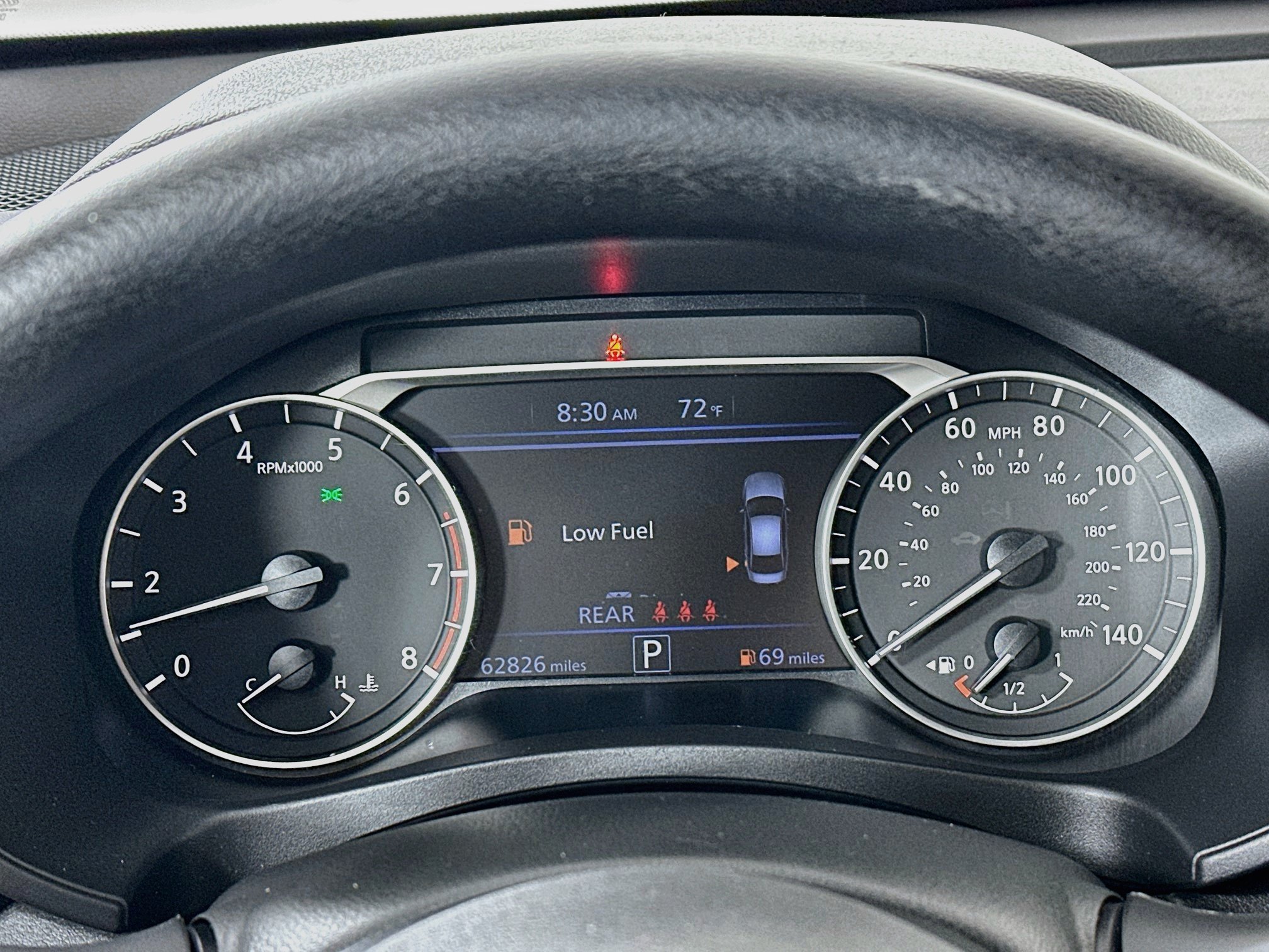 Used 2024 Nissan Altima 2.5 SV FWD image 12