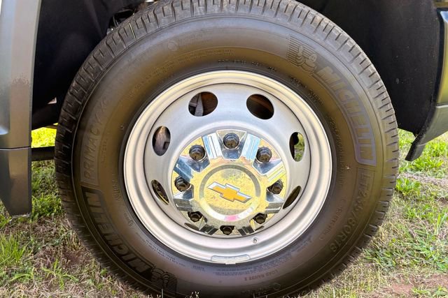 Used 2025 Chevrolet Silverado 3500 W/T AWD/4WD image 20