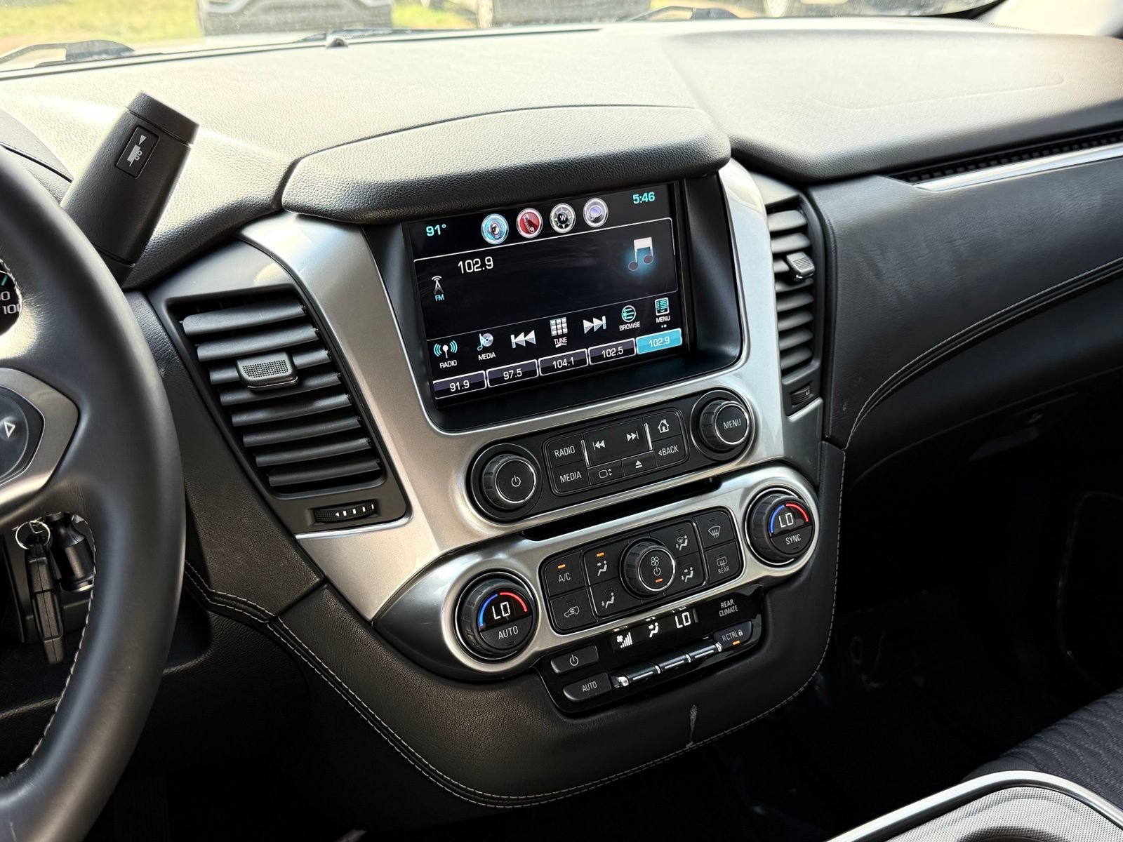 Used 2016 Chevrolet Tahoe LS AWD/4WD image 38
