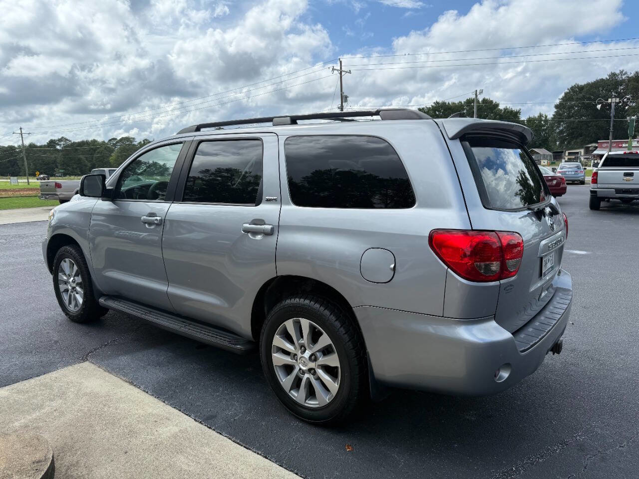 Used 2012 Toyota Sequoia SR5 image 2