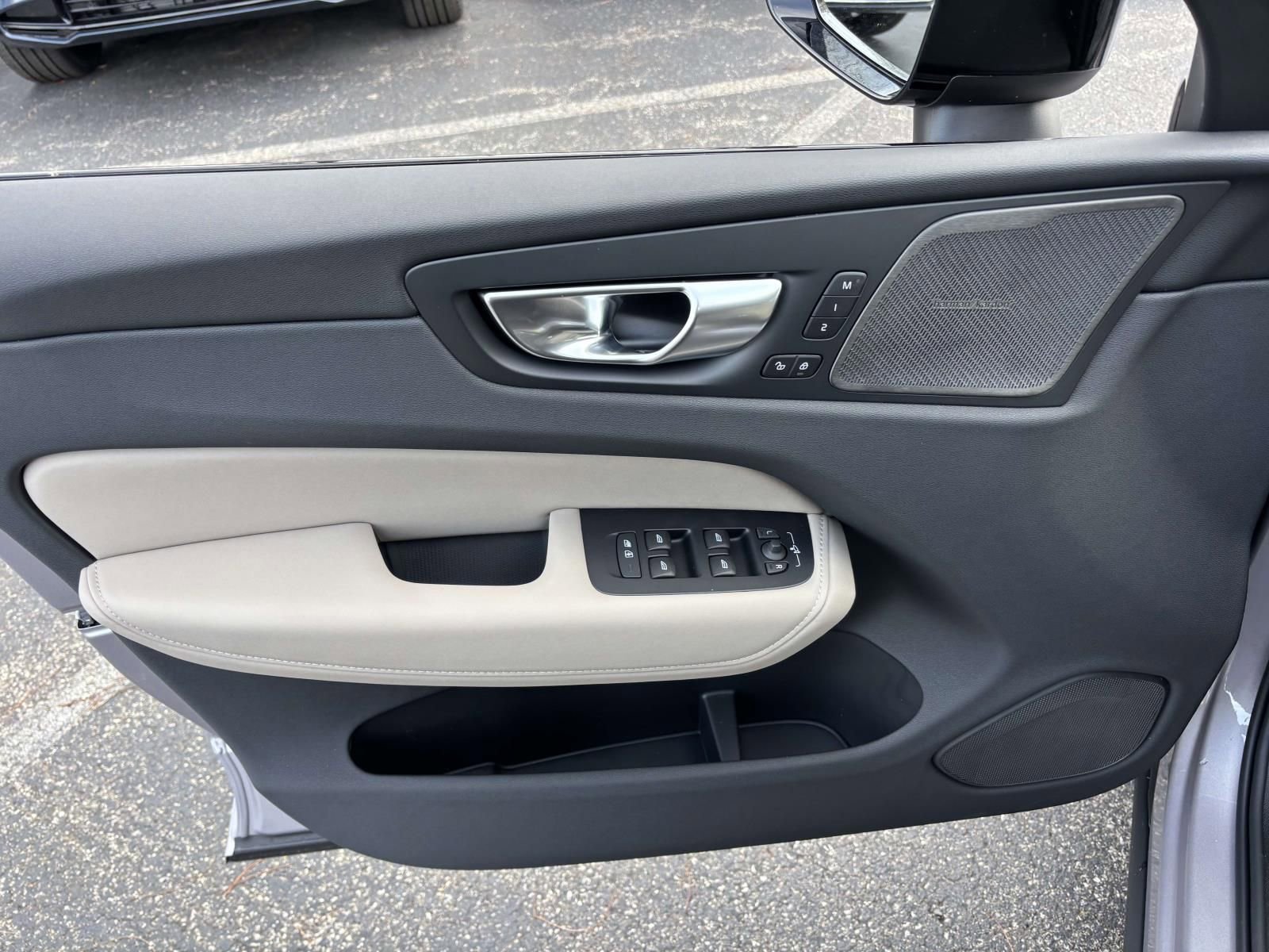 New 2026 Volvo XC60 B5 Plus w/ Protection Package Premier image 11