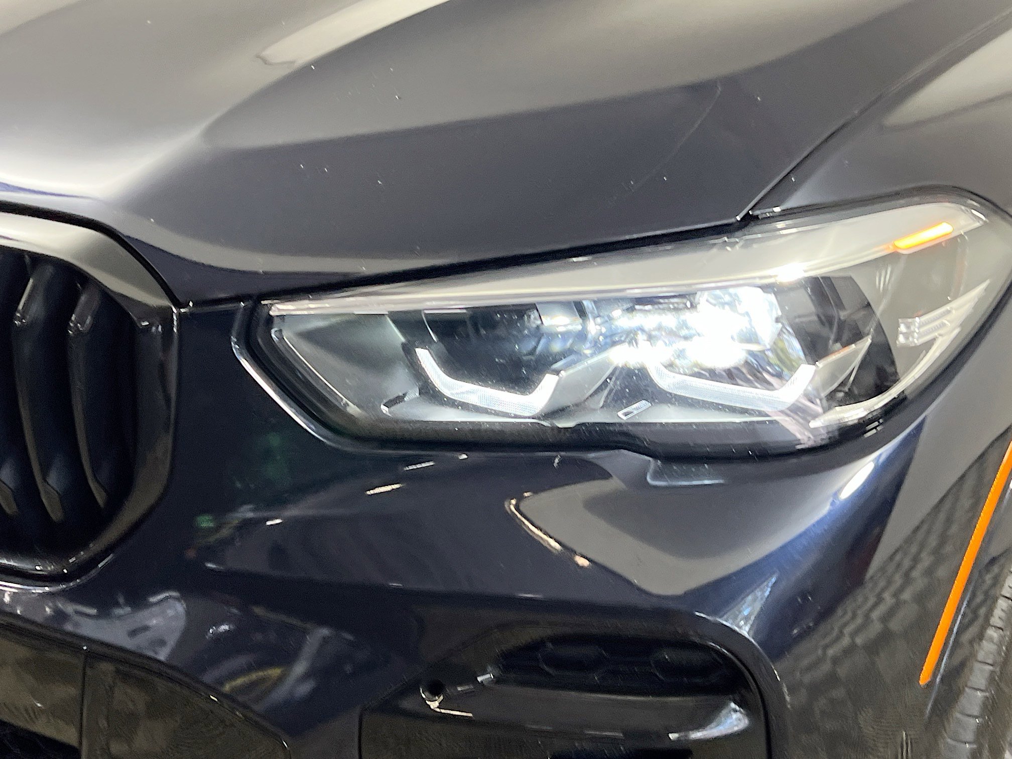 Used 2023 BMW X5 xDrive40i w/ M Sport Package image 12