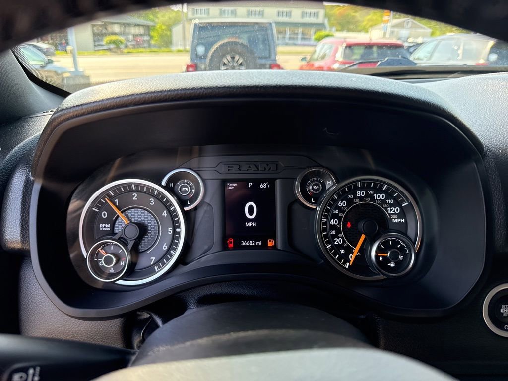 Certified 2022 RAM 1500 Big Horn AWD/4WD image 11