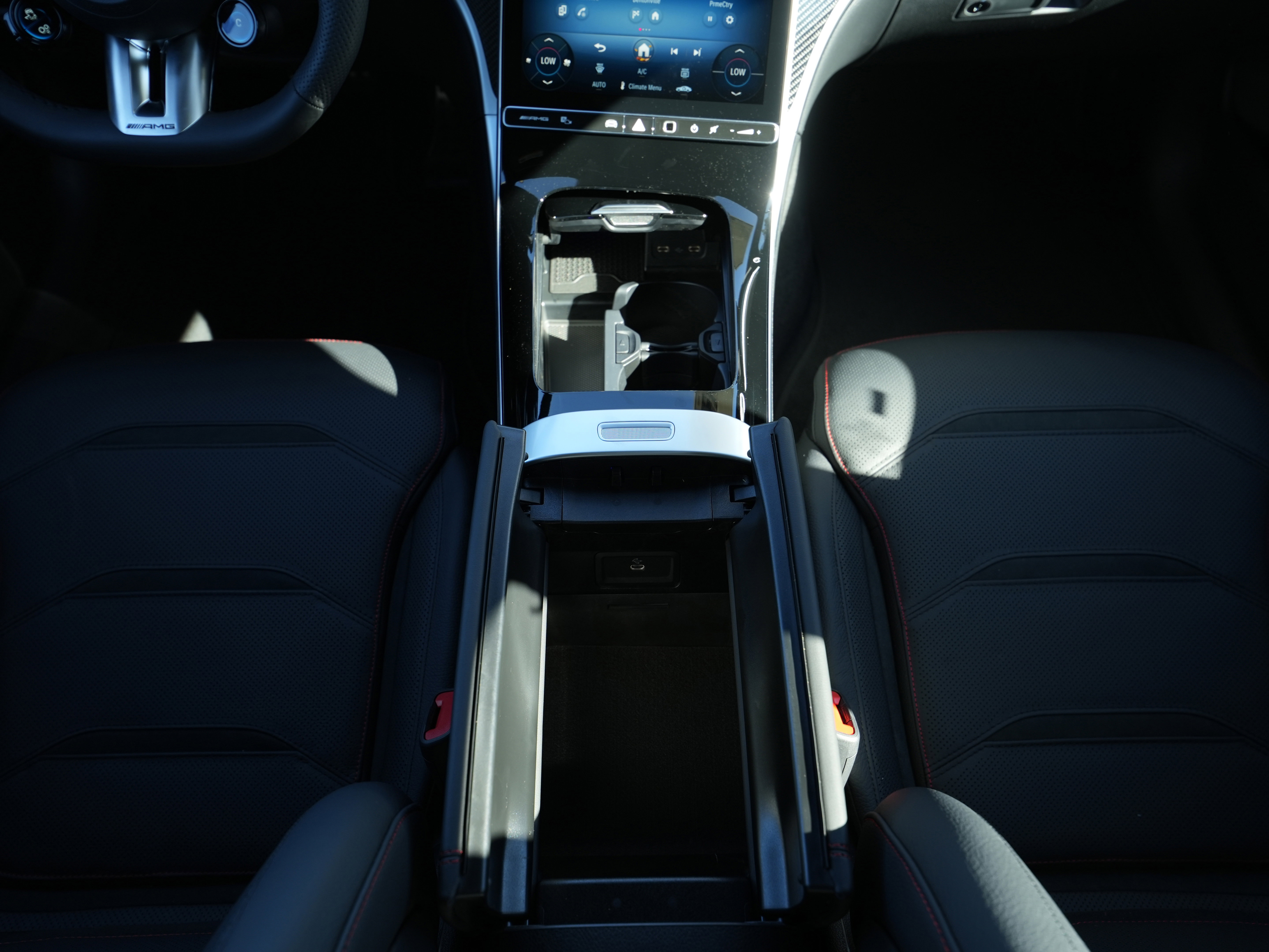 New 2026 Mercedes-Benz C 43 AMG 4MATIC Sedan image 32