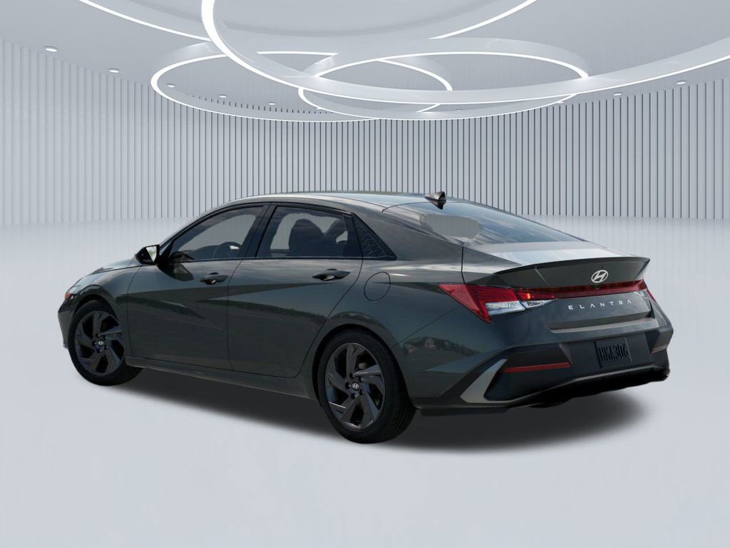 New 2026 Hyundai Elantra Sport image 5