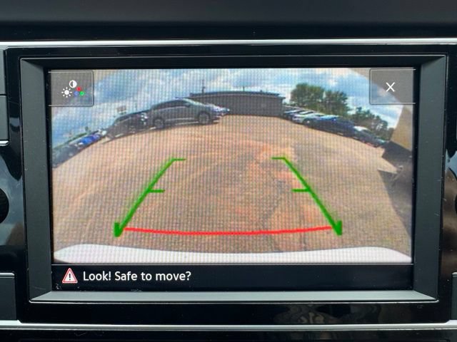 Used 2021 Volkswagen Jetta R-Line FWD image 20