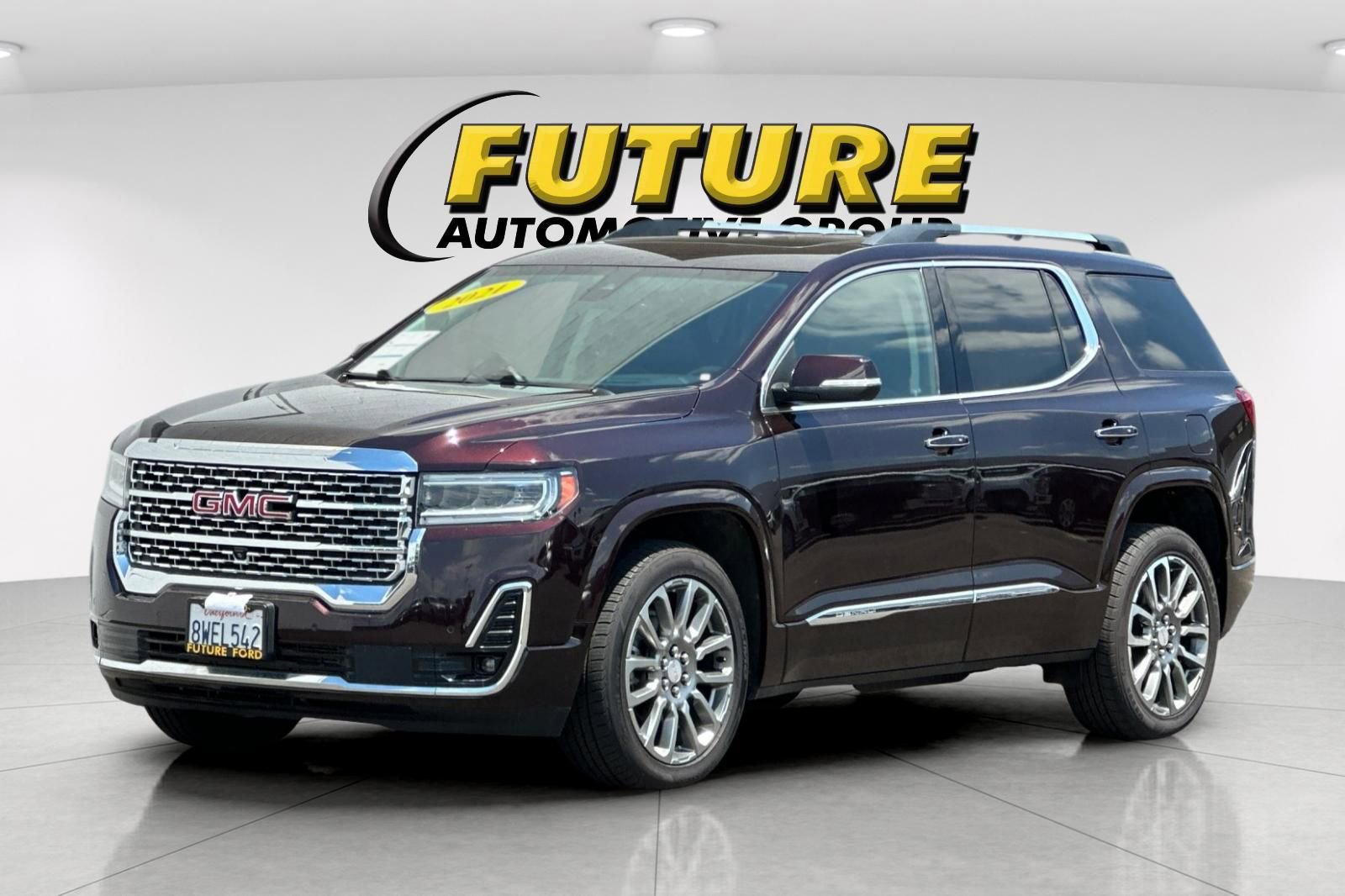 Used 2021 GMC Acadia Denali w/ Denali Technology Package AWD/4WD image 8