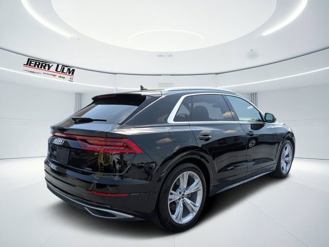 Used 2023 Audi Q8 Prestige image 3