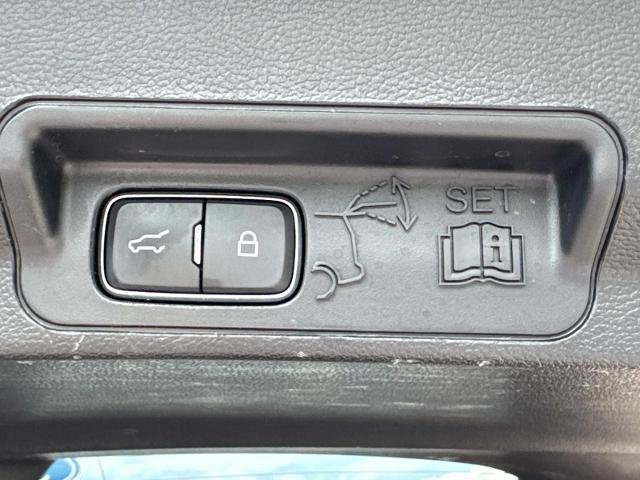 Certified 2020 Ford Explorer Limited RWD image 15